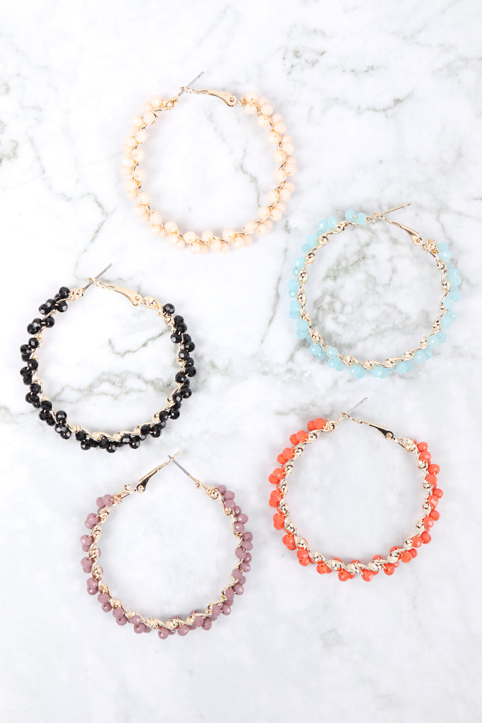 26924 - WIRED GLASS BEADS WRAP HOOP EARRINGS