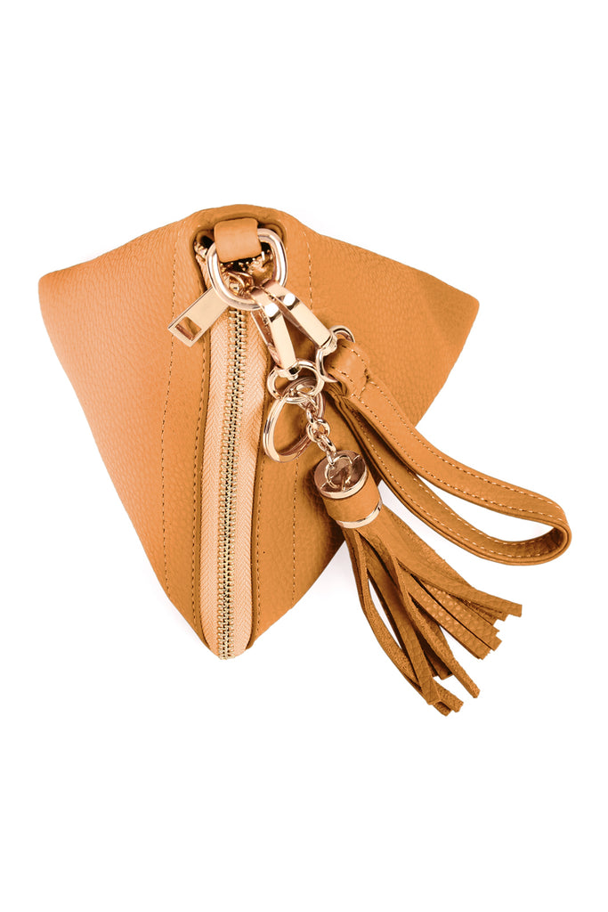 PYRAMID SHAPE TASSEL WRISTLET LEATHER BAG