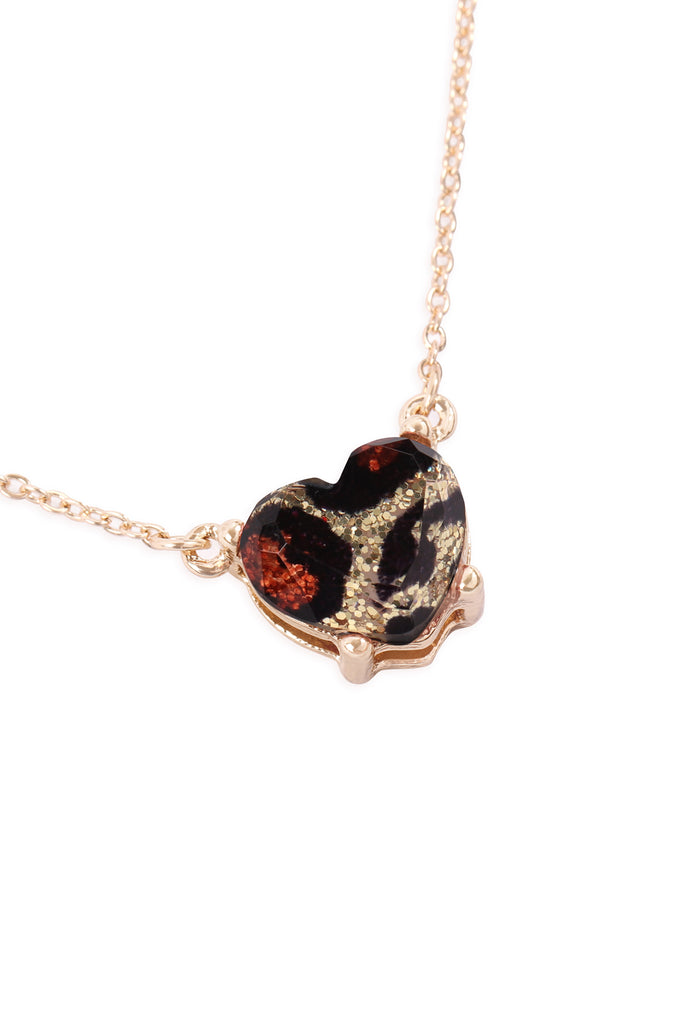 AN0105 - HEART GLITTER EPOXY NECKLACE