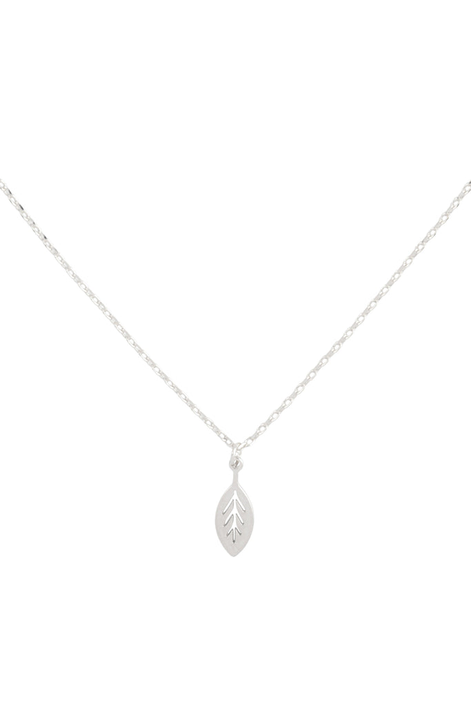 DNB354 - ORGANIC LEAF CAST PENDANT BRASS NECKLACE