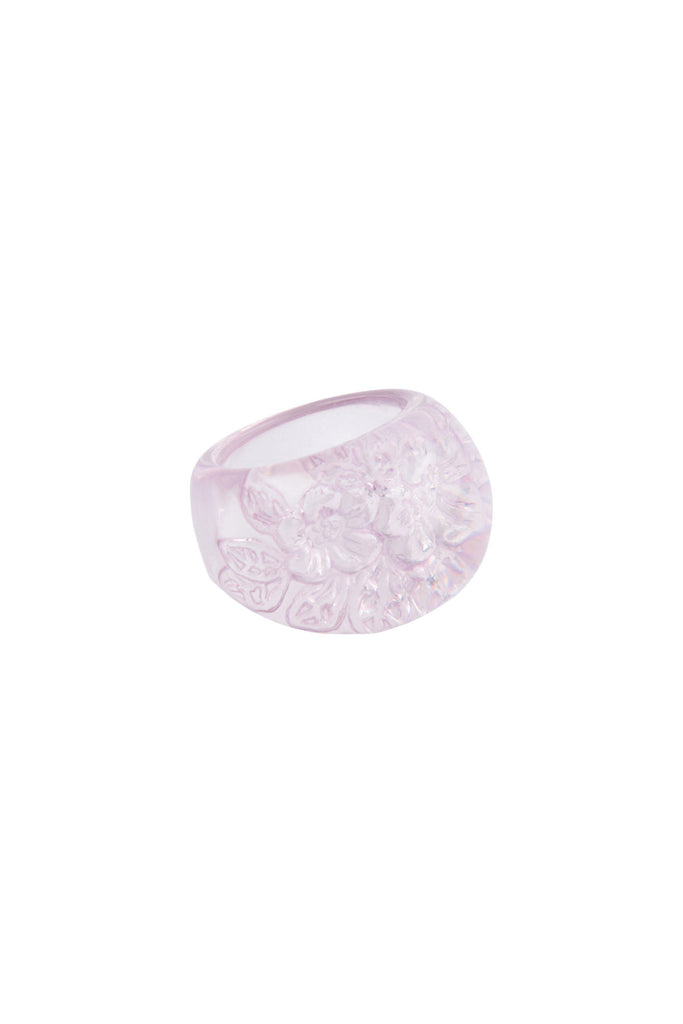 FLOWER LUCITE DOME SHAPE RESIN RING