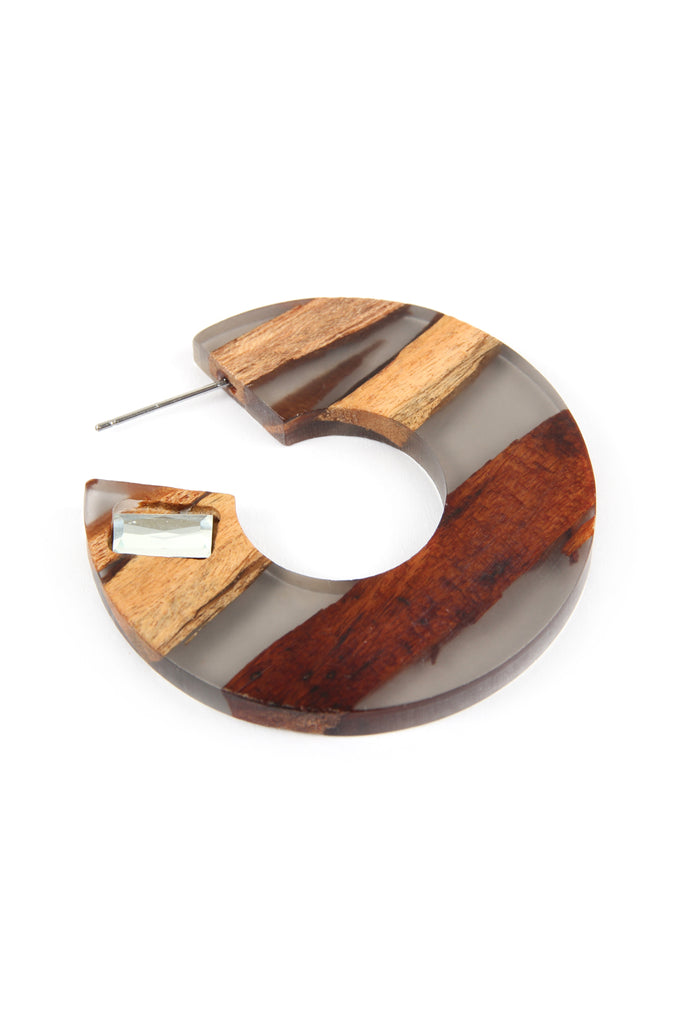 RESIN WITH WOOD POST HOOP EARRING - Riah Fashion