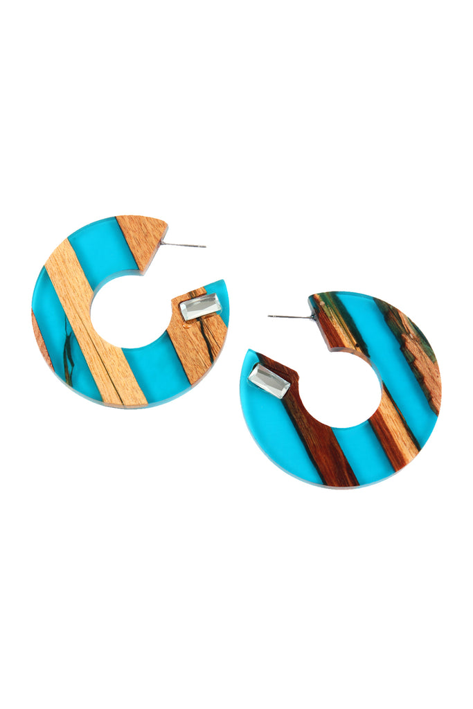 RESIN WITH WOOD POST HOOP EARRING - Riah Fashion