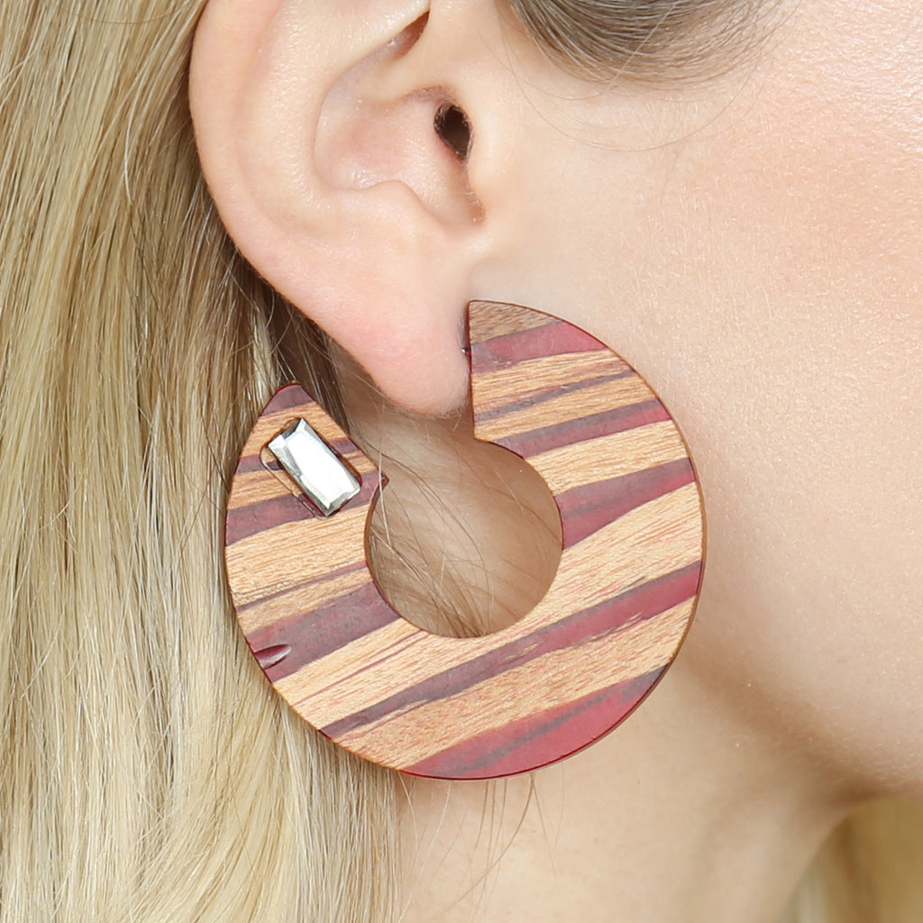 RESIN WITH WOOD POST HOOP EARRING - Riah Fashion