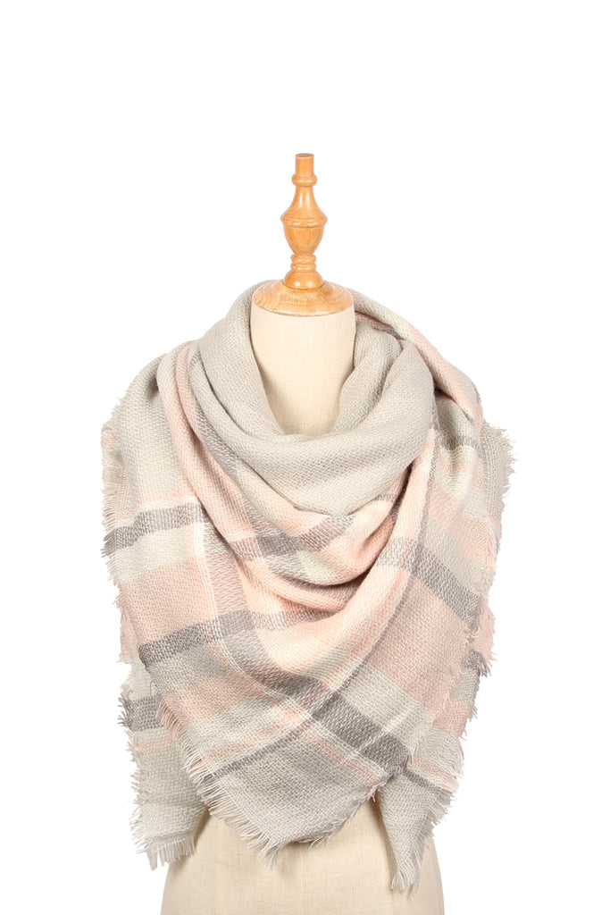 LIGHT GRAY PINK BLANKET FRINGE SCARF