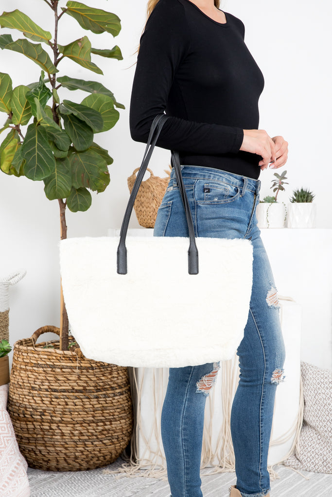 FAUX FUR TOTE BAG