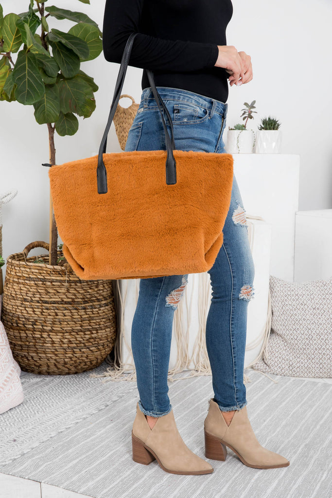 FAUX FUR TOTE BAG