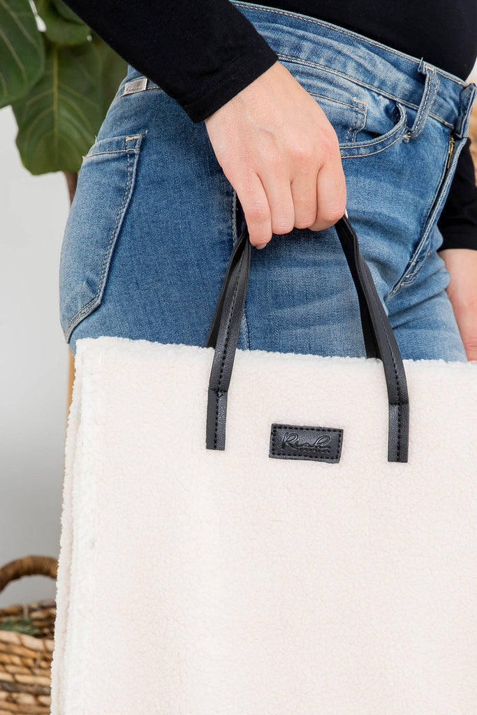 FLEECE FUR TOTE BAG W REMOVABLE STRAP