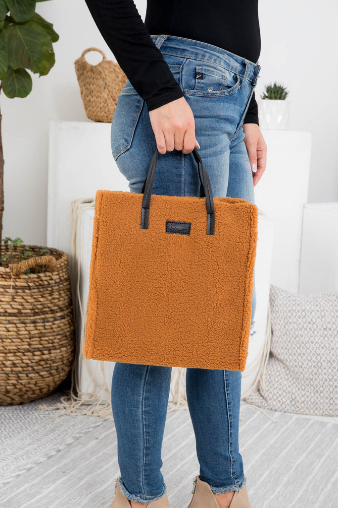 FLEECE FUR TOTE BAG W REMOVABLE STRAP