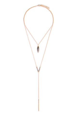 LAYERED CHAIN, NATURAL STONE CHIP MIX BEADS CRESCENT PENDANT NECKLACE