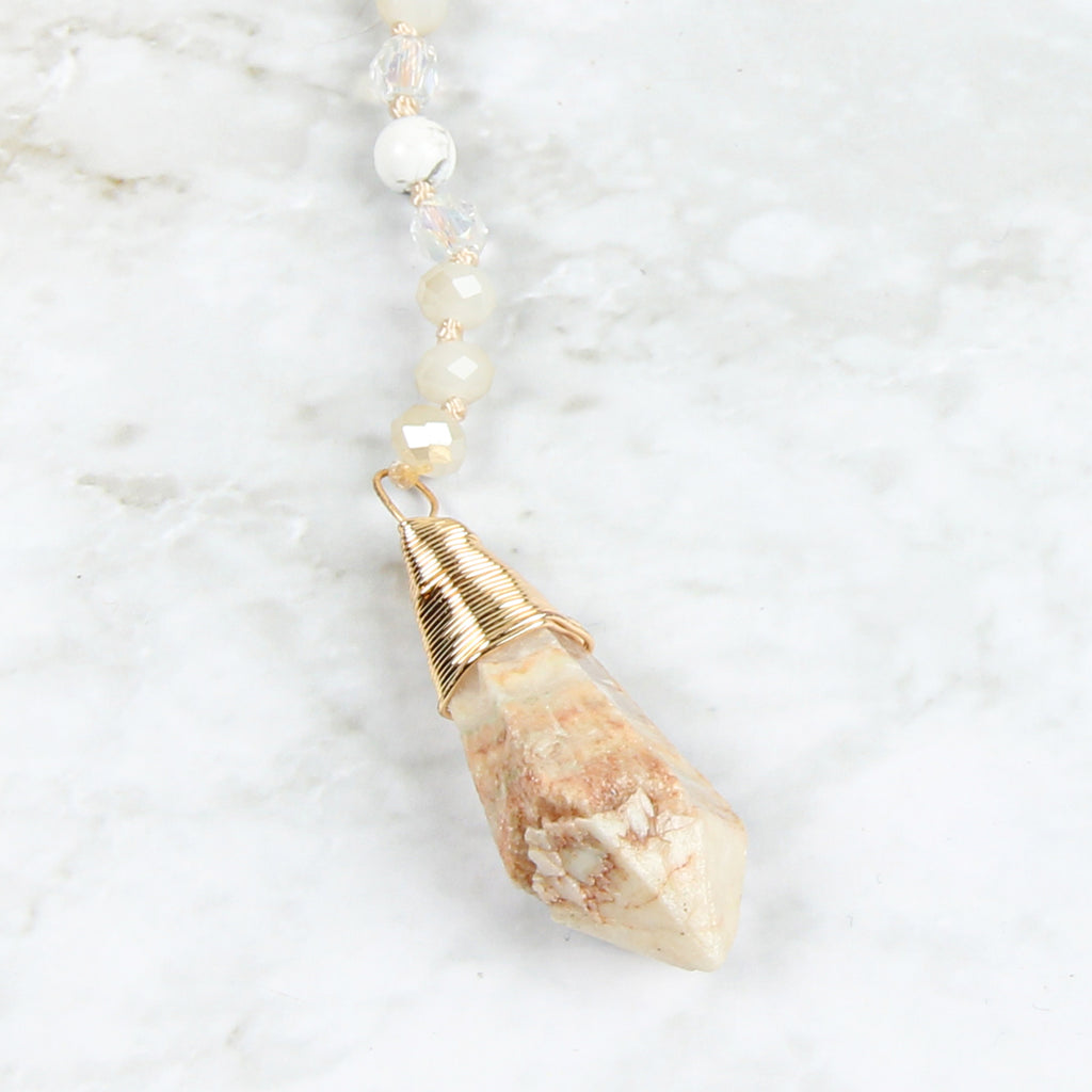 NATURAL STONE PENDANT NECKLACE