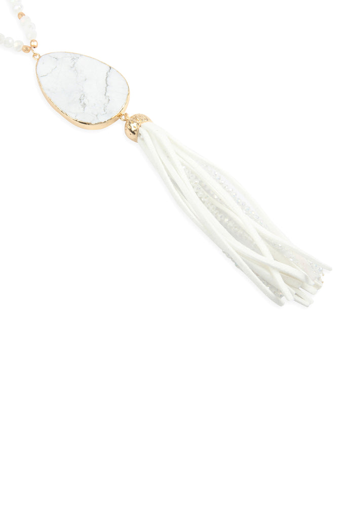 NATURAL STONE TASSEL PENDANT NECKLACE