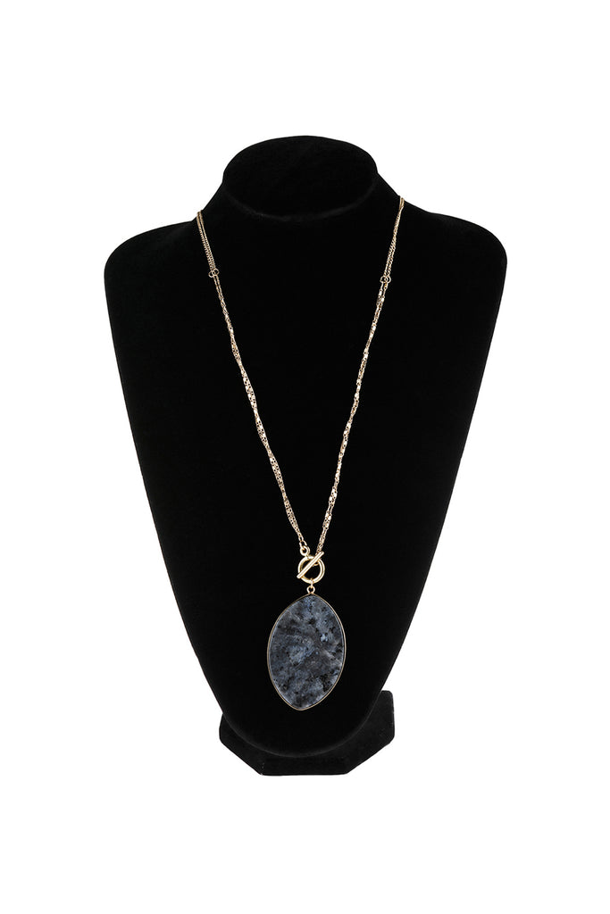 NATURAL STONE OVAL PENDANT CHAIN LAYERED NECKLACE
