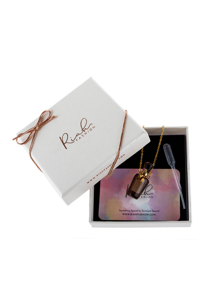 NATURAL STONE HEXAGON CRYSTAL PENDANT  NECKLACE