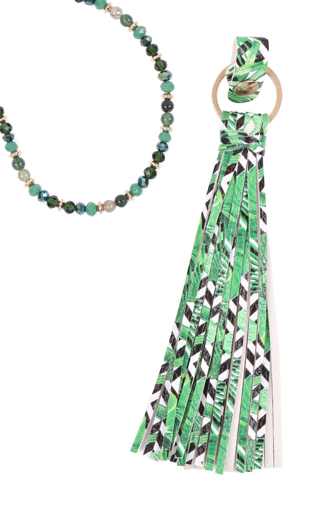 HDN3337 - FLORAL LEATHER TASSEL PRINT PENDANT NECKLACE