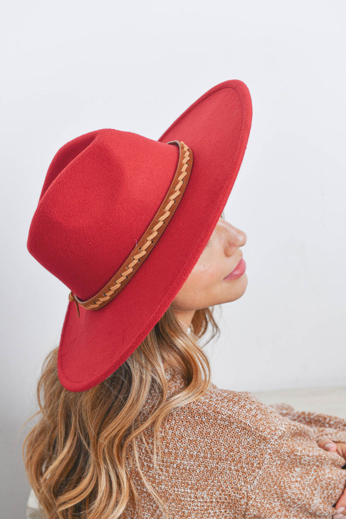 FASHION BRIM HAT W/ BREADED LEATHER STRAP