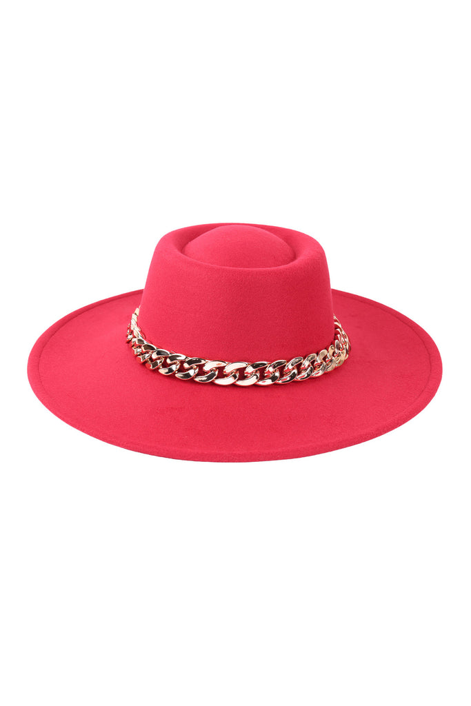 FELT BRIM FASHION HAT W/ CHAIN ACCENT