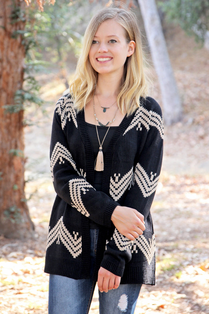 Zig Zag Print Knit Sweater Cardigan