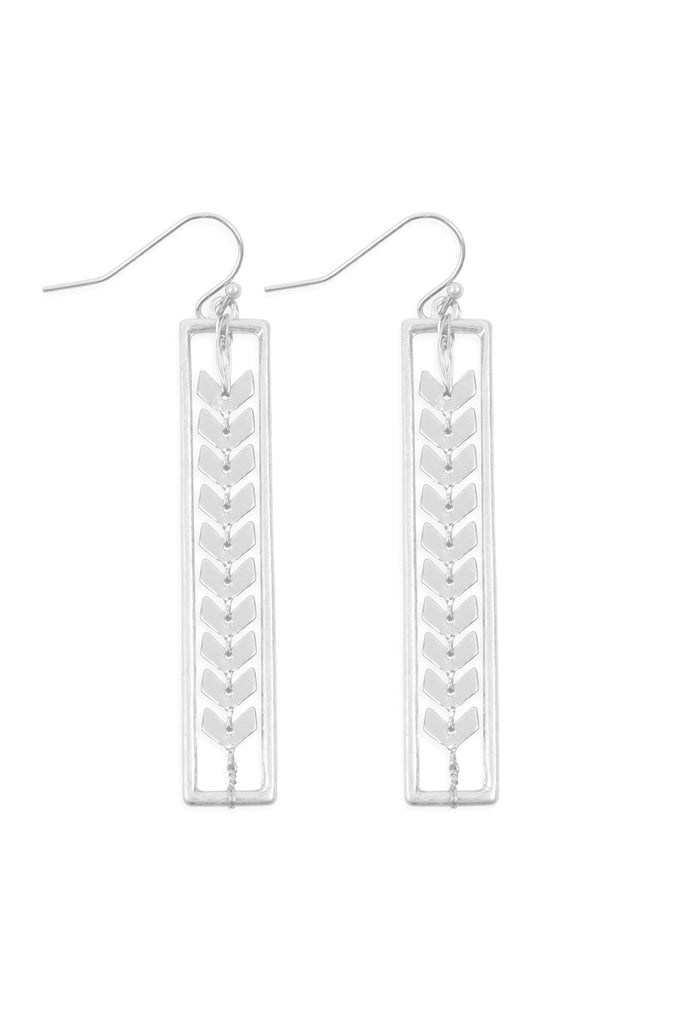 ME10280 - ARROWHEAD CHAIN EARRINGS