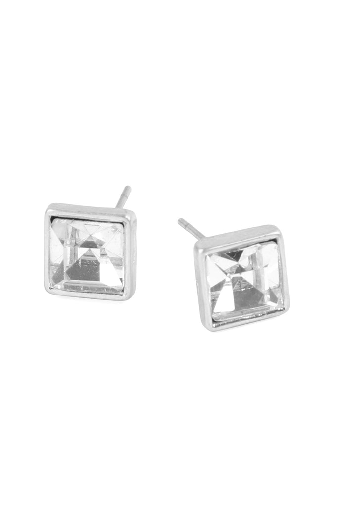 DAINTY STUD EARRING SET