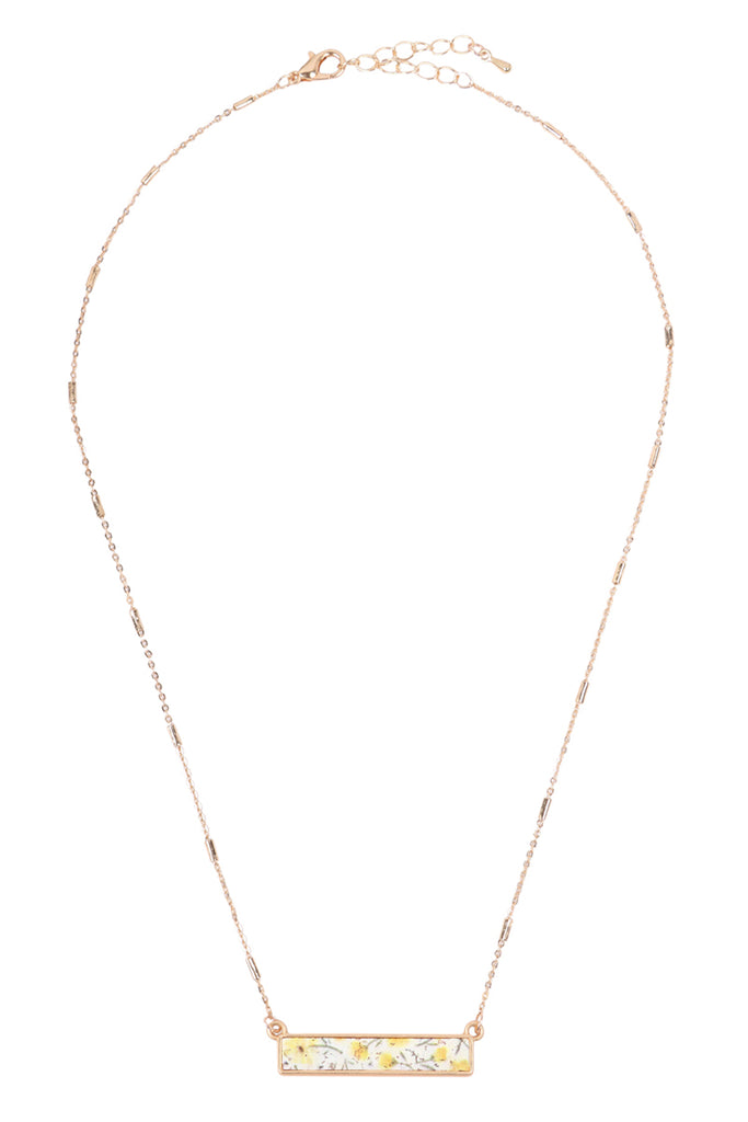 FLORAL PENDANT NECKLACE