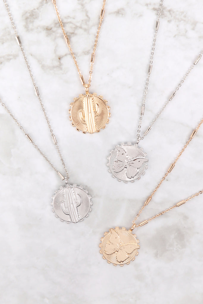 MYN1455 - BUTTERFLY ENGRAVED PENDANT NECKLACE