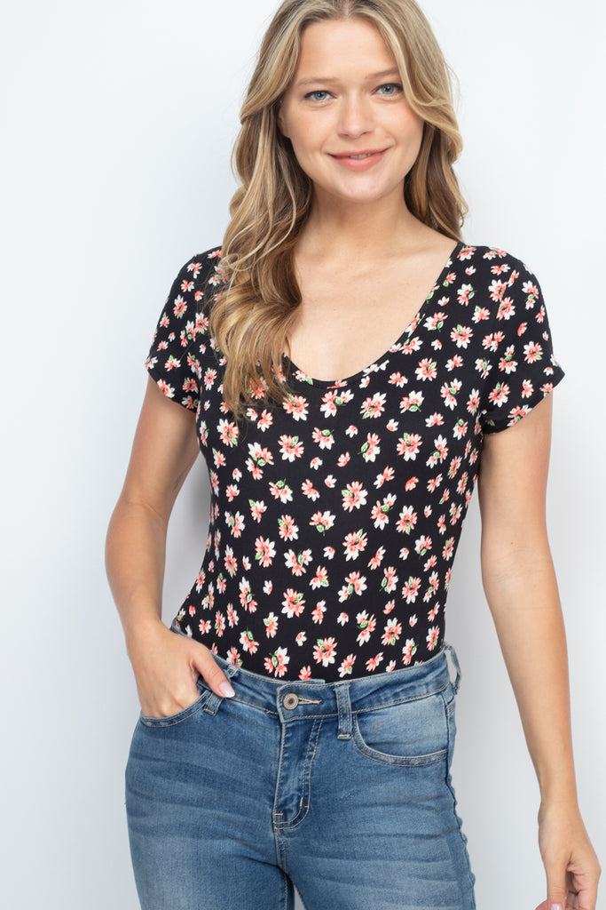 Floral Print Round Neck Bodysuit