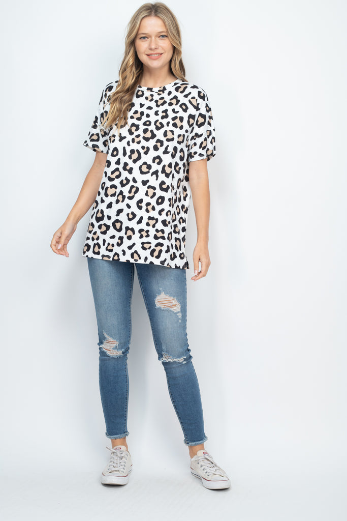Round Neck Long Hem Leopard Top with Side Slit