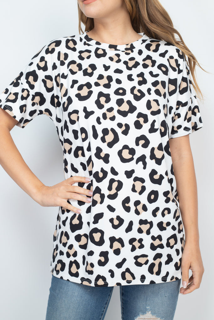 Round Neck Long Hem Leopard Top with Side Slit