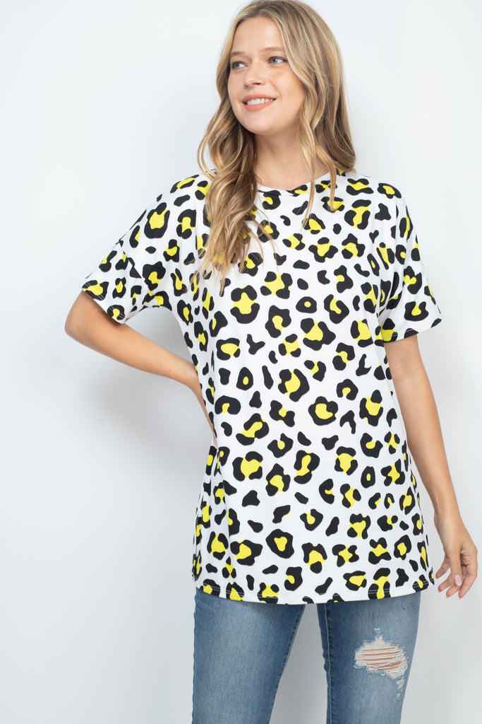 Round Neck Long Hem Leopard Top with Side Slit