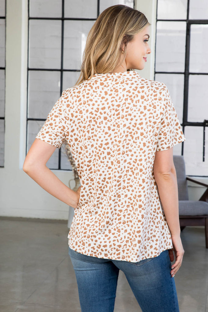 Twist Neckline Short Sleeve Leopard Top - Riah Fashion