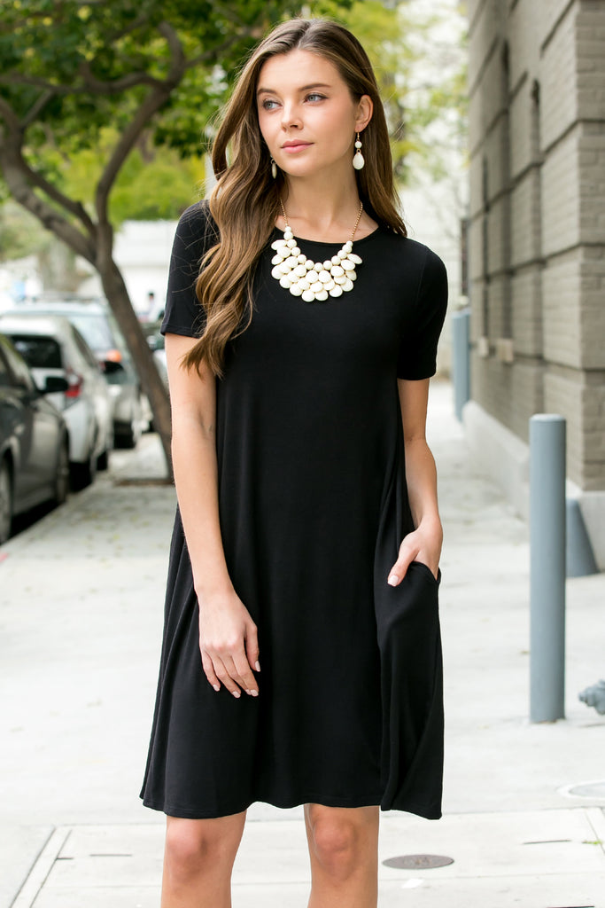 Short Sleeve Flared Pocket Dress