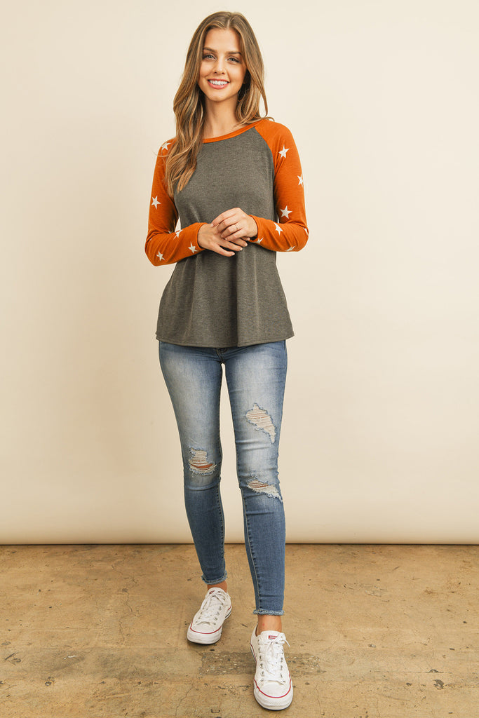 Star Contrast Sleeve Top