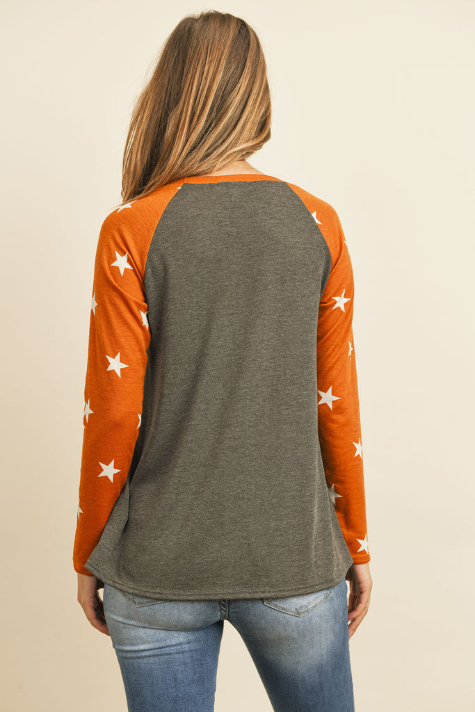 Star Contrast Sleeve Top