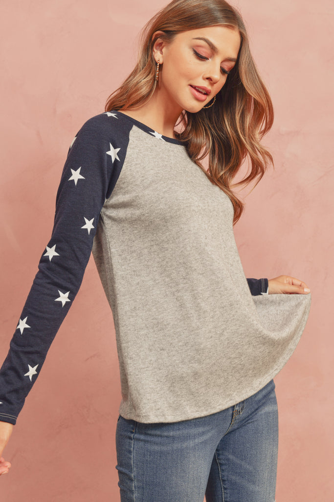 Star Contrast Sleeve Top