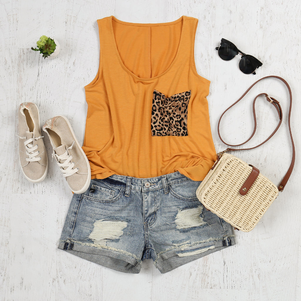 Sleeveless Leopard Print Pocket Top