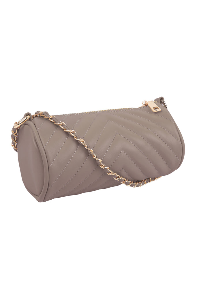 Classic Jumbo Pearl Handle Quilted Jelly Handbags w/Golden Chain Strap –  Aura In Pink Inc.