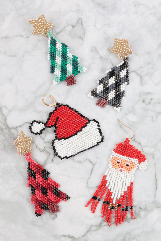 CHRISTMAS SANTA HAT SEED BEAD DANGLE EARRINGS