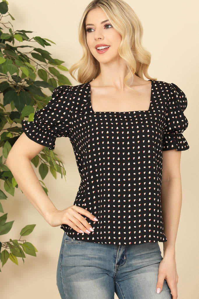 Square Neckline Puff Sleeve Printed Top