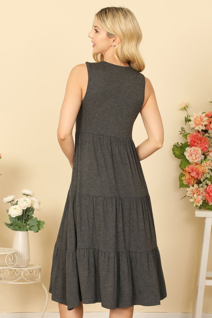 ROUND NECK SLEEVELESS TIERED SOLID DRESS