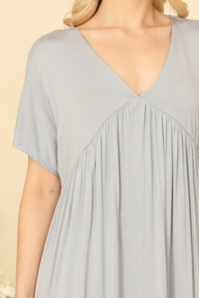 V-NECK SHORT SLEEVE PLEATED DETAIL SOLID MAXI DRESS