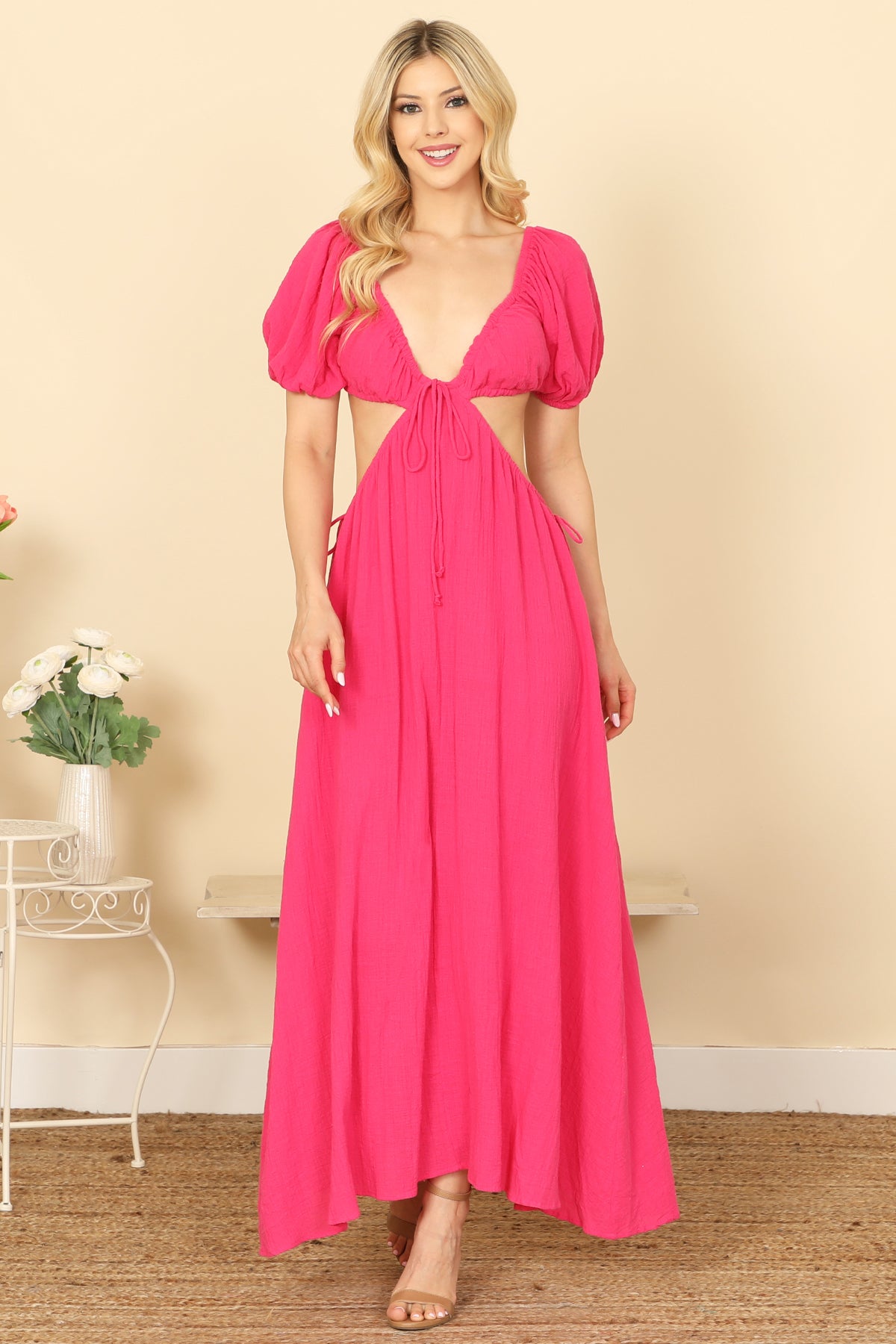 SIDE CUT-OUT DETAIL PUFF SLEEVE SOLID MAXI DRESS – Riah Fashion