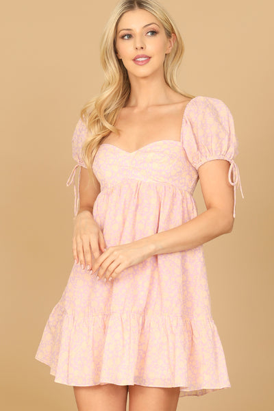 PUFF TIE SLEEVE SWEETHEART NECK BABYDOLL TIERED FLORAL MINI