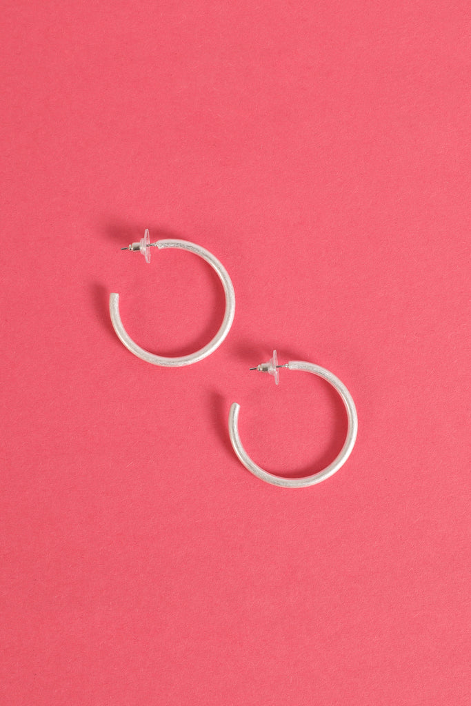 1.5 INCHES POST HOOP EARRINGS