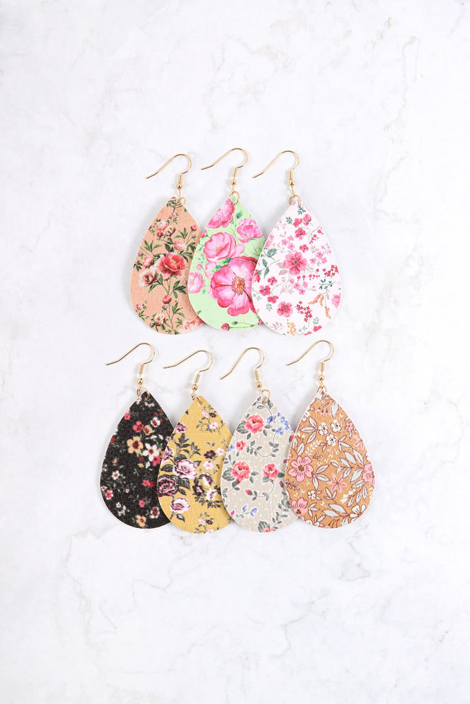 HDE3219 - FLORAL PRINTED PEAR-SHAPED EARRINGS