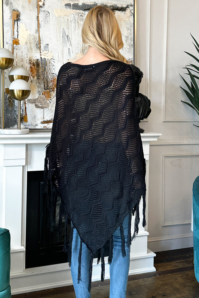 KNITTED NET WAVE PATTERN FRINGE TASSEL PONCHO