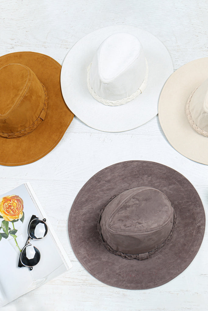 FASHION BRIM HAT WITH BRADED TIE