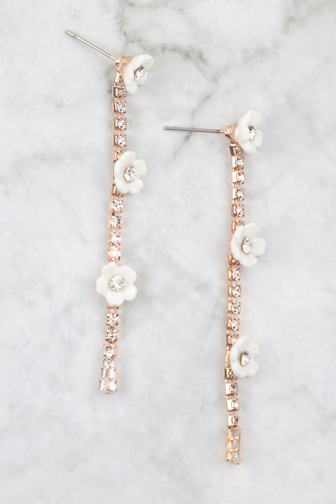 WHITE FLOWER & STONE CHAIN DROP EARRINGS