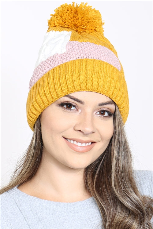 PATCH FLEECE POMPOM BEANIE ACRYLIC