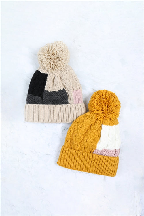 PATCH FLEECE POMPOM BEANIE ACRYLIC